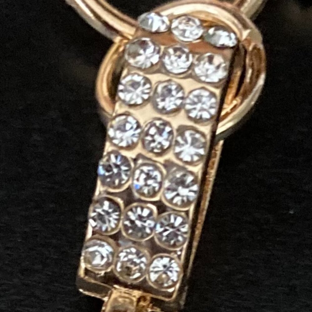 BAG CHARM GOLD-TONED BUTTERFLY WITH ELEGANT BEJEWELED ACCENTS - Picture 5 of 7